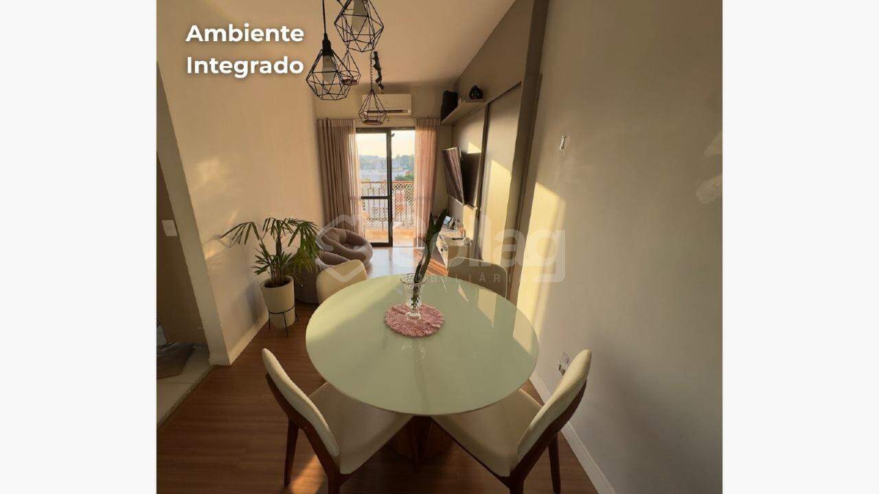 Apartamento à venda no Pinheirinho: 