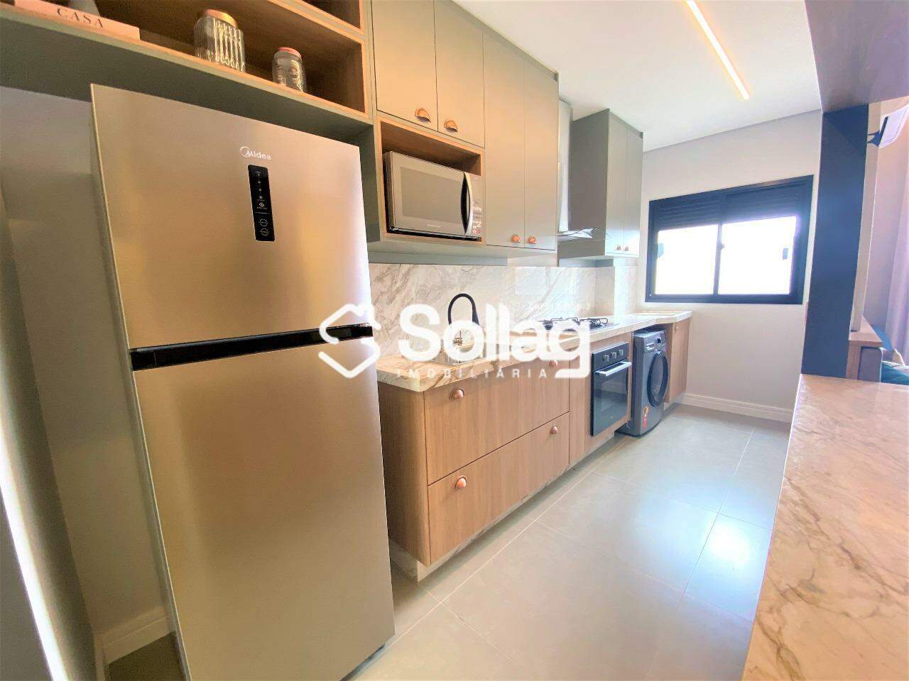 Apartamento à venda no Bairro Santa Claudina: 