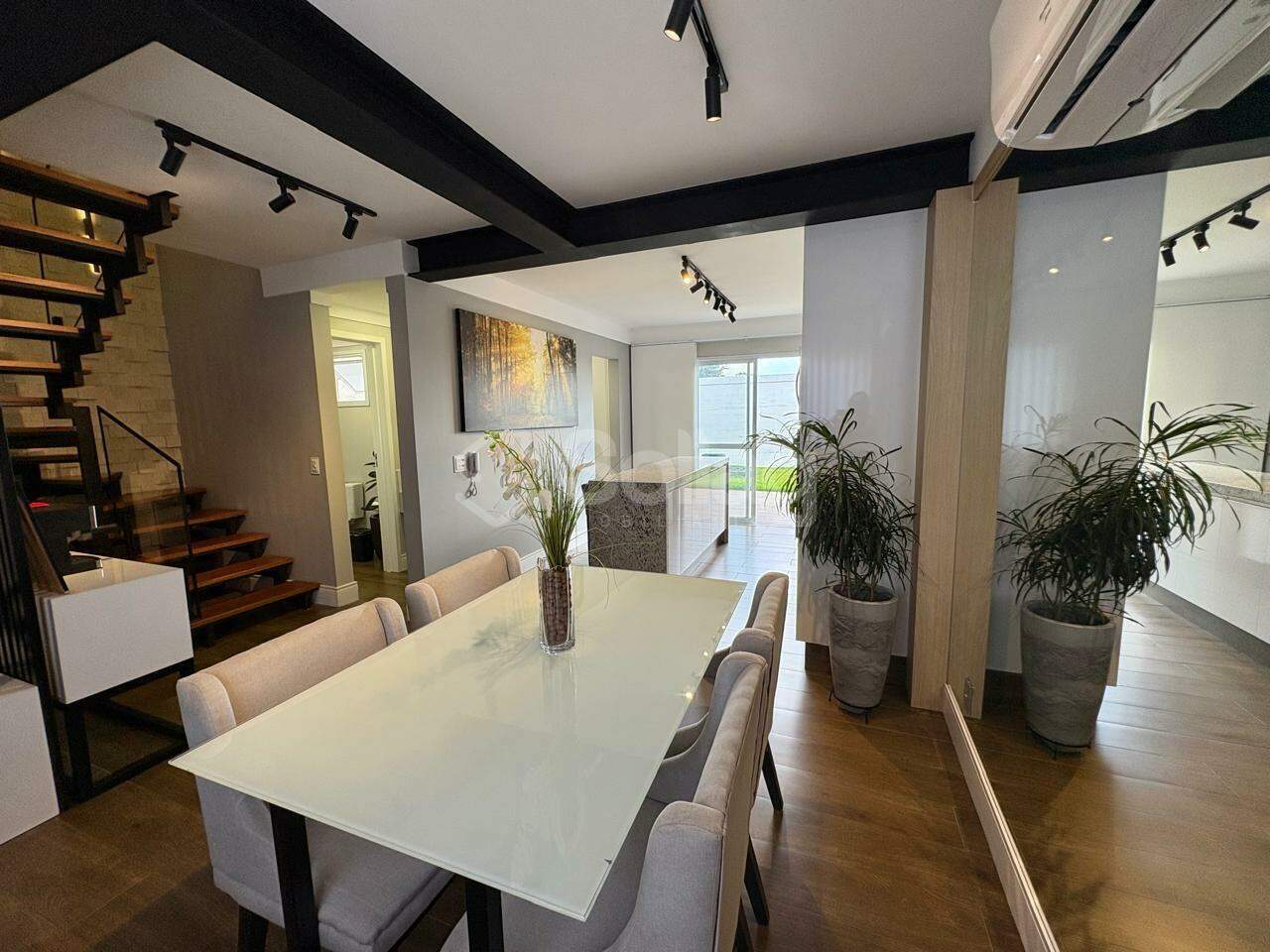 Casa em condomínio à venda no Condomínio Residencial Manacás: 