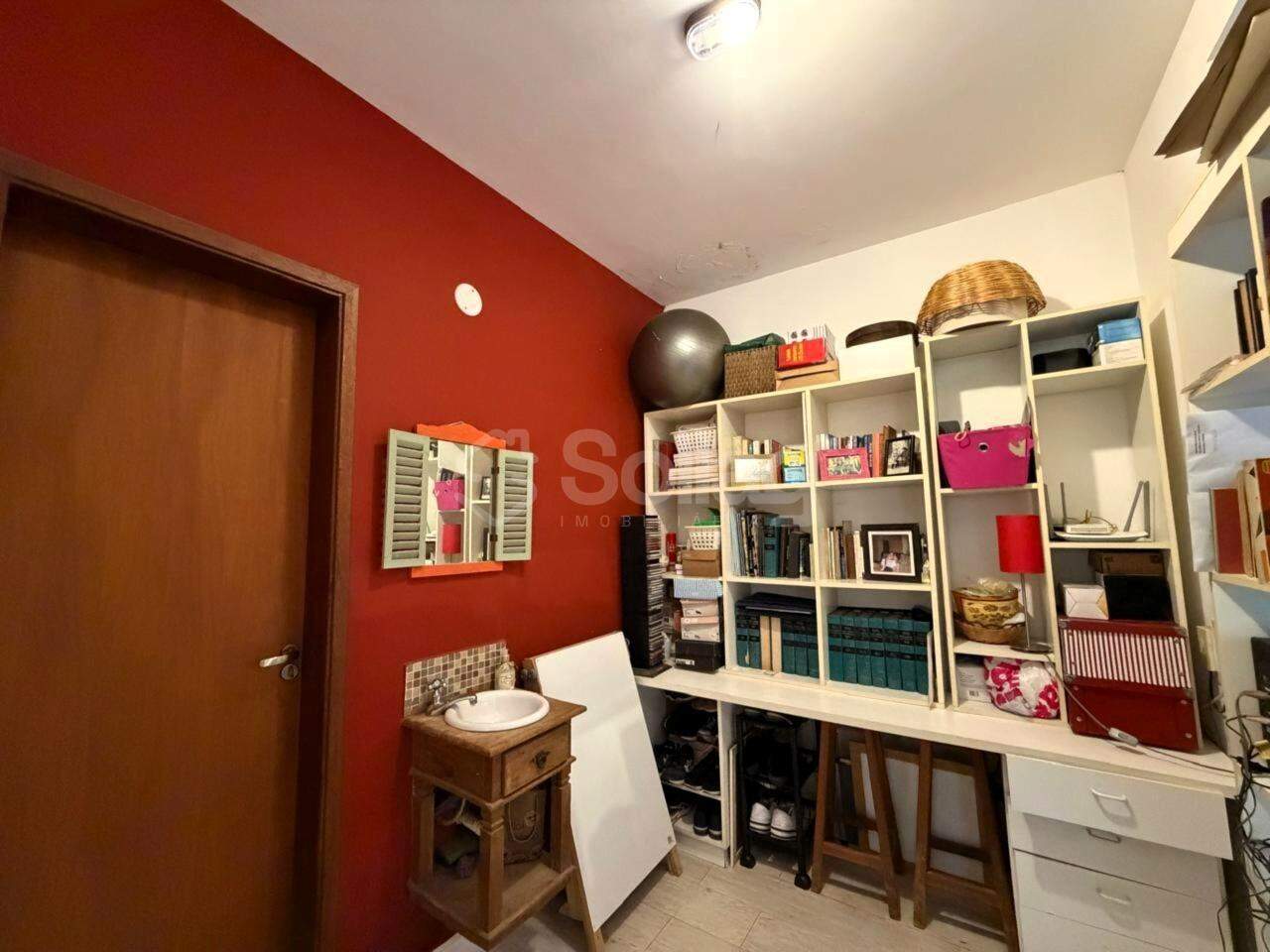Casa em condomínio à venda no Condomínio Estância Marambaia: