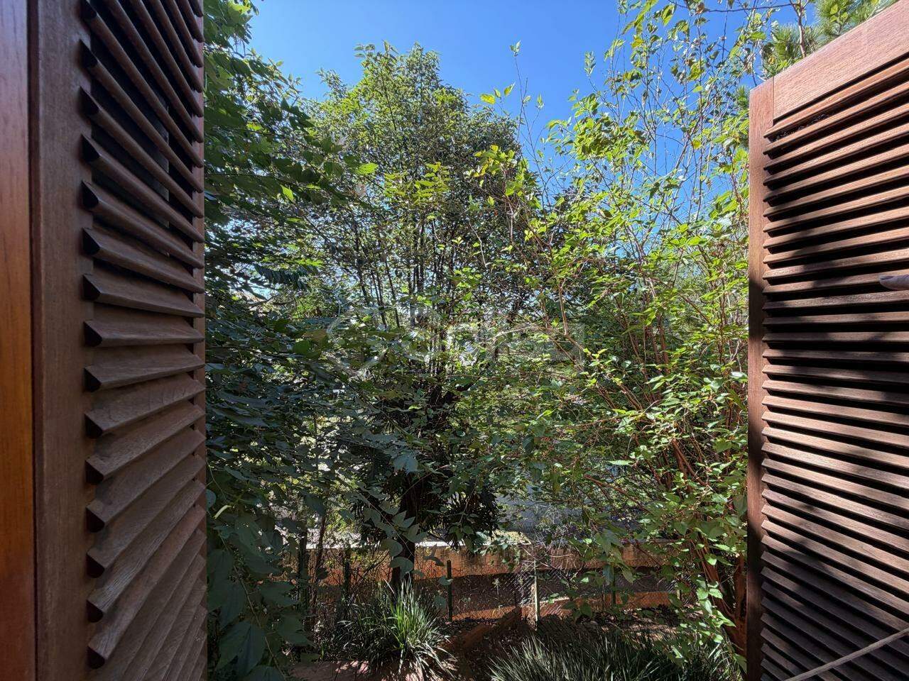 Casa em condomínio à venda no Condomínio Estância Marambaia: