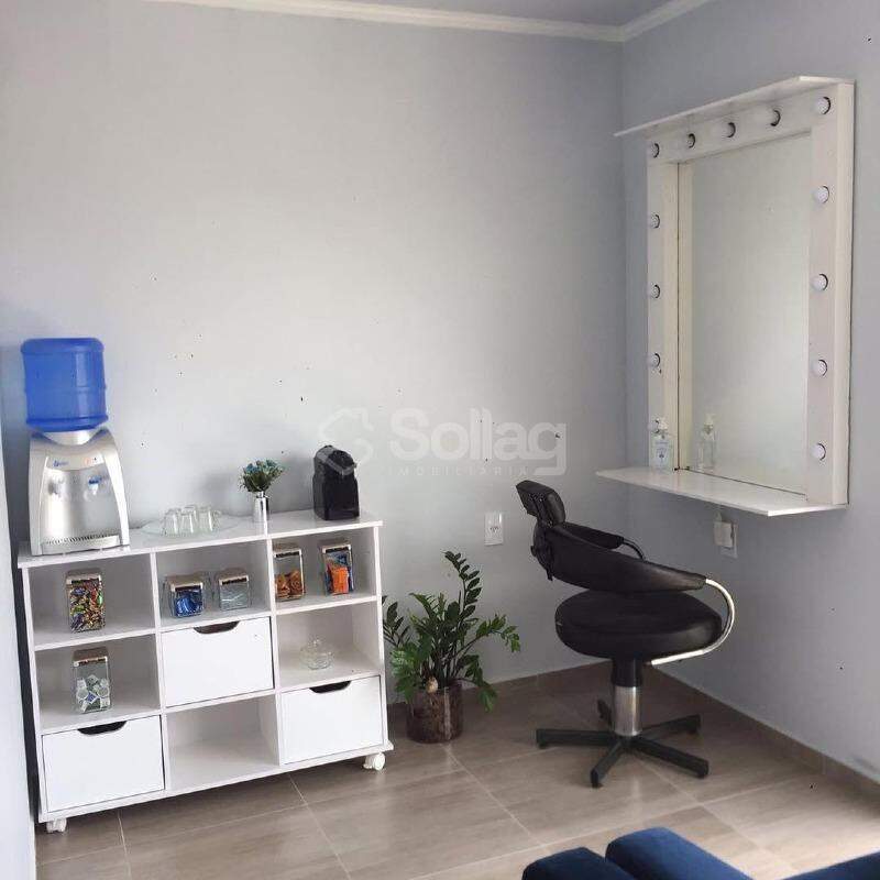 Casa à venda no Capela: