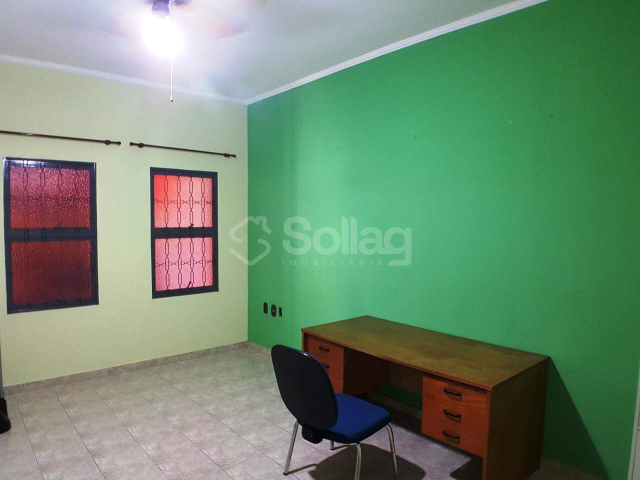 Casa à venda no Jardim Novo Mundo: