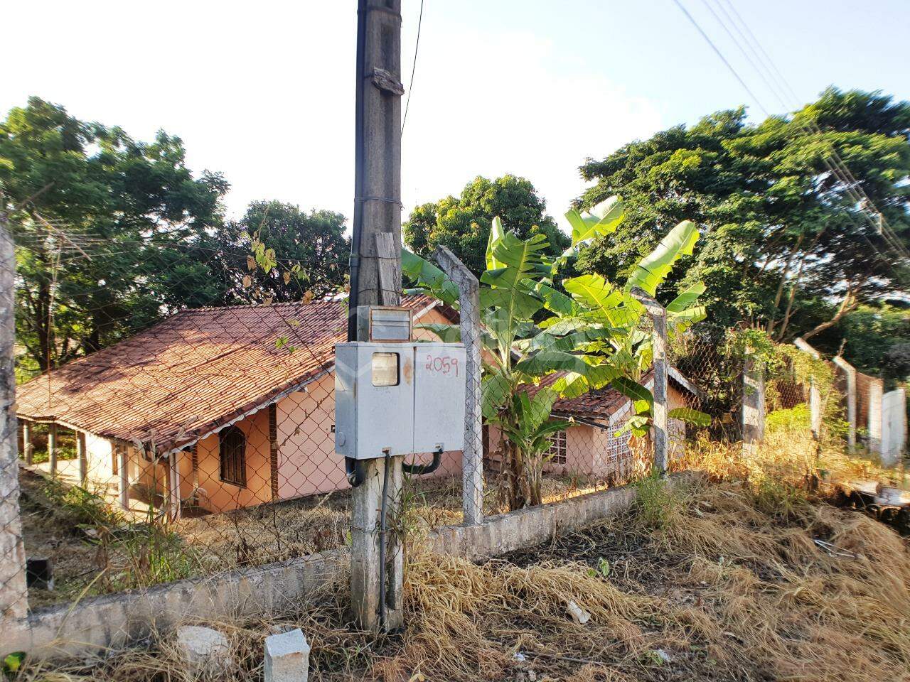 Casa à venda no Pinheirinho: