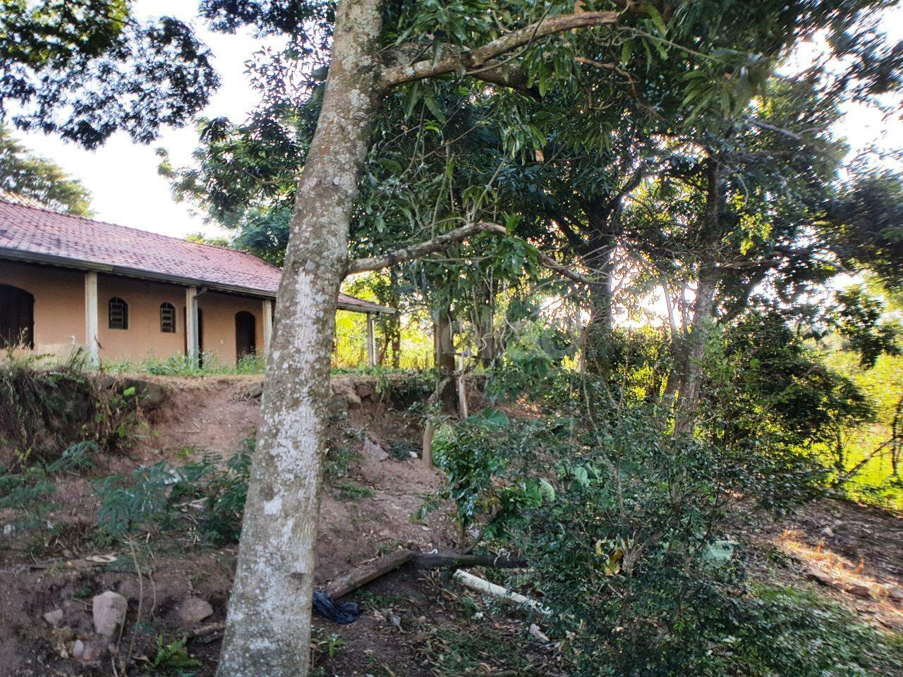 Casa à venda no Pinheirinho: