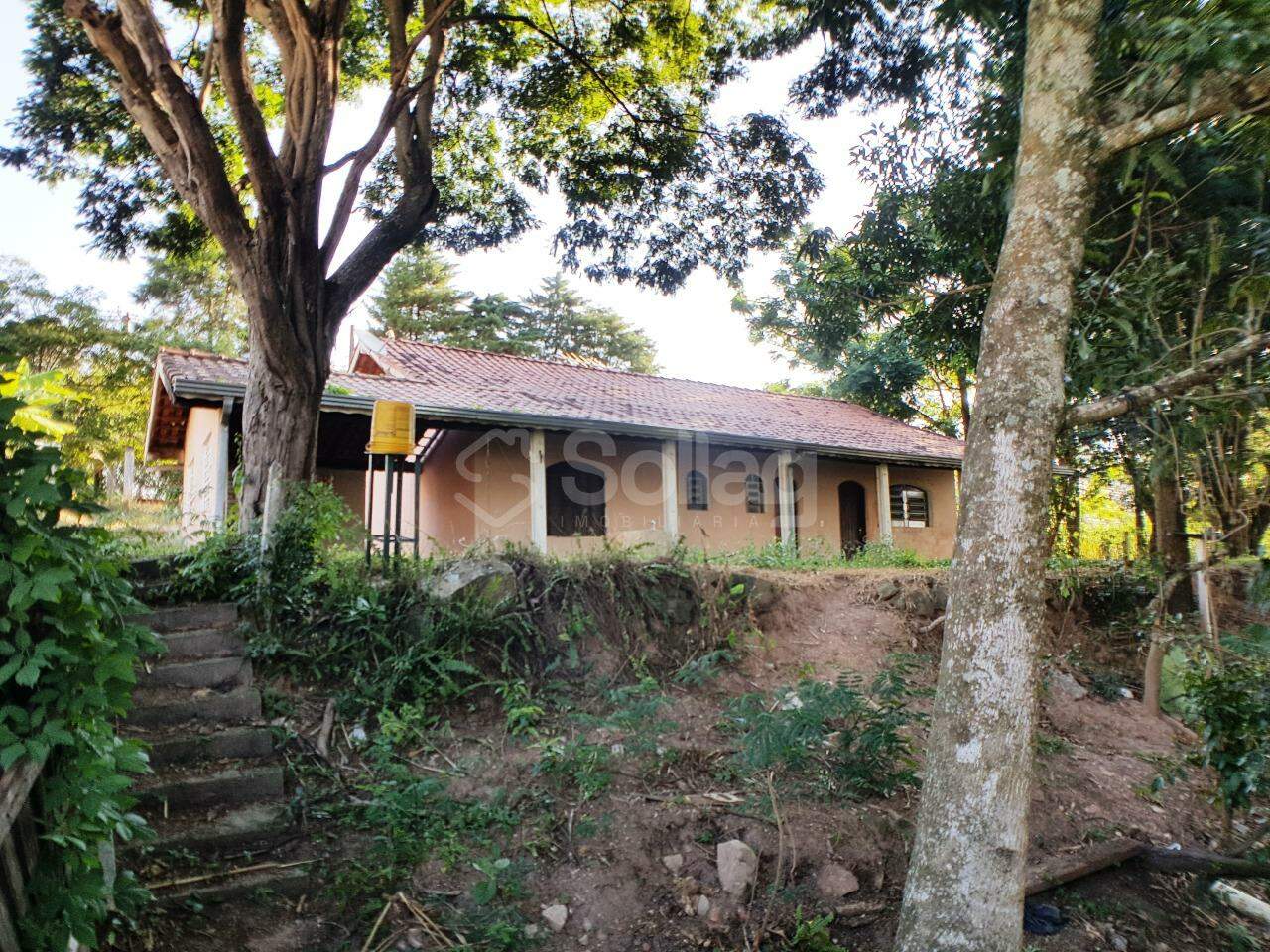 Casa à venda no Pinheirinho:
