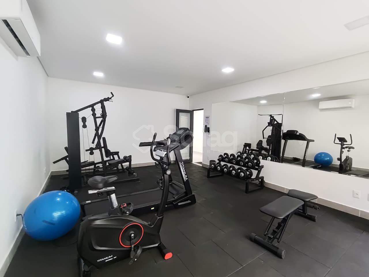 Flat para aluguel no Pinheirinho: