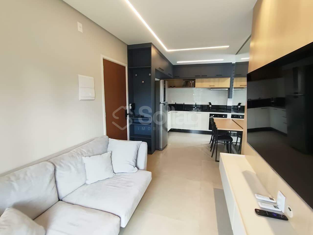 Flat para aluguel no Pinheirinho: