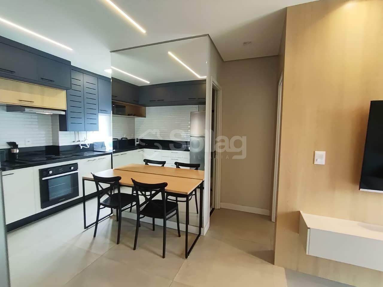 Flat para aluguel no Pinheirinho: