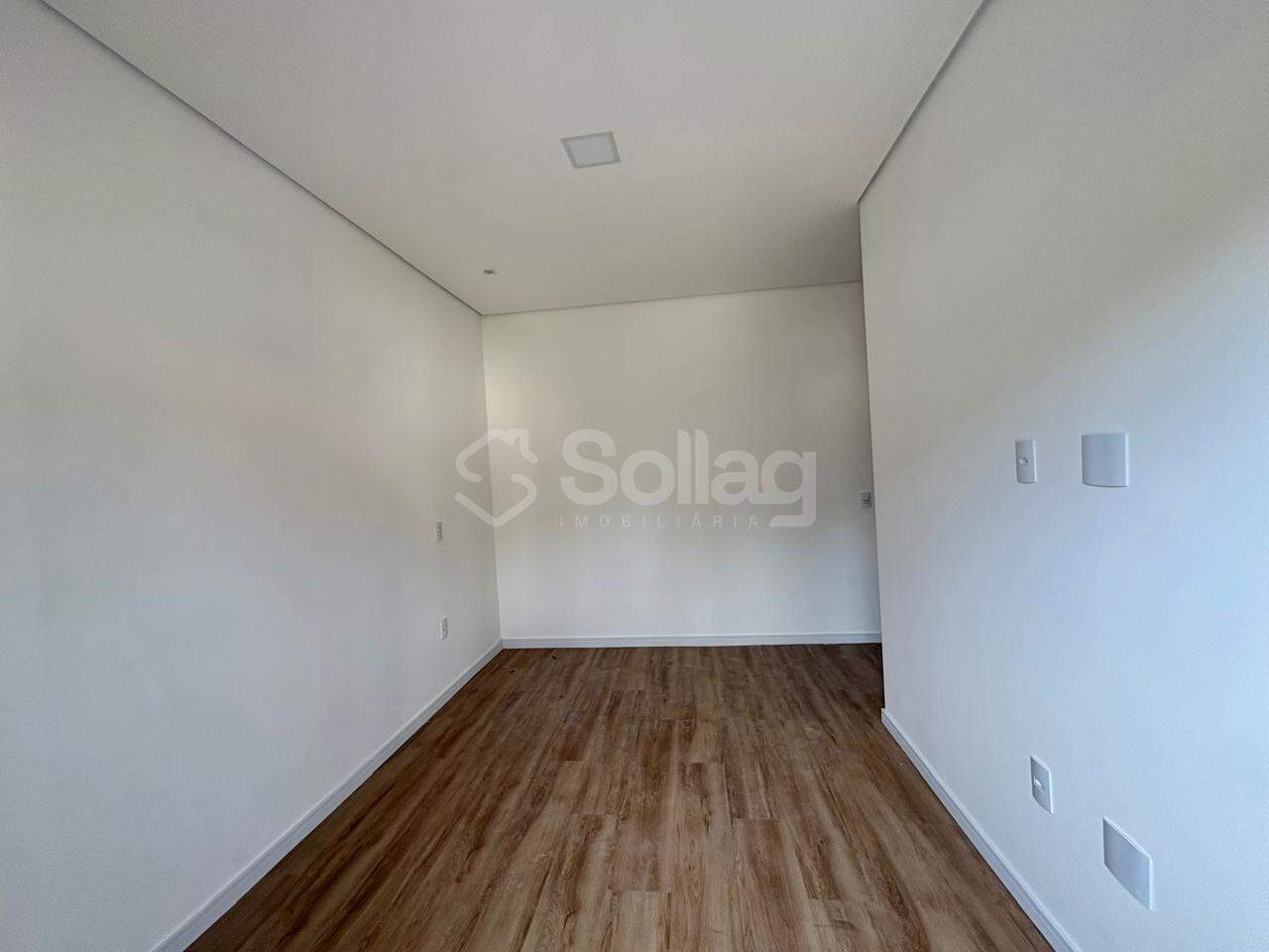 Casa à venda no Loteamento Ignácio Von Zuben. - Pinheirinho: 
