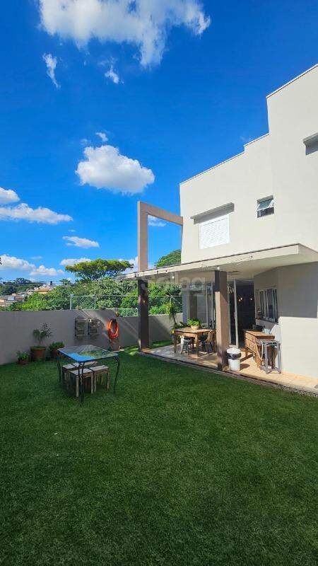 Casa em condomínio à venda no Condomínio Terras de São Francisco: 