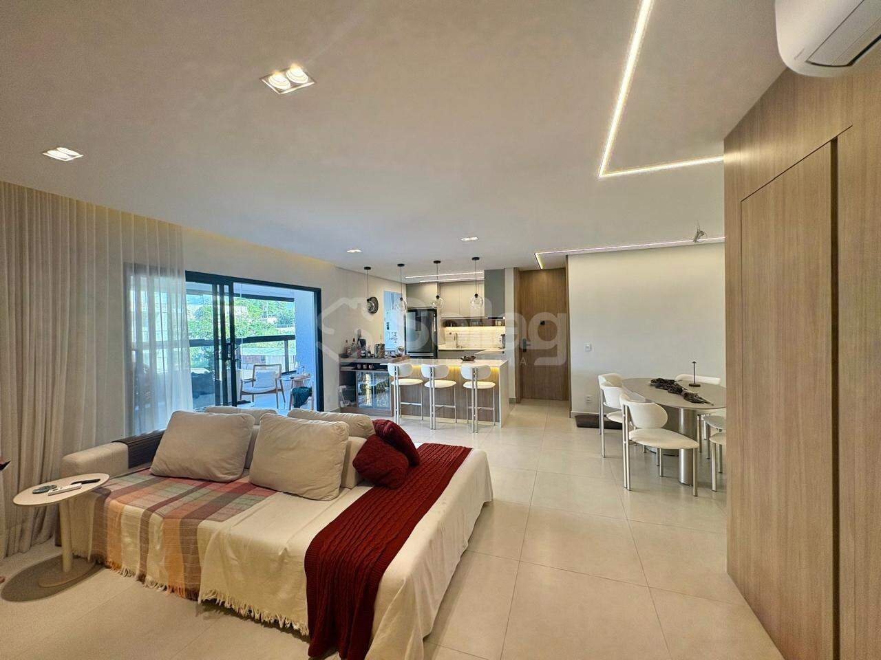 Apartamento à venda no Pinheirinho: 