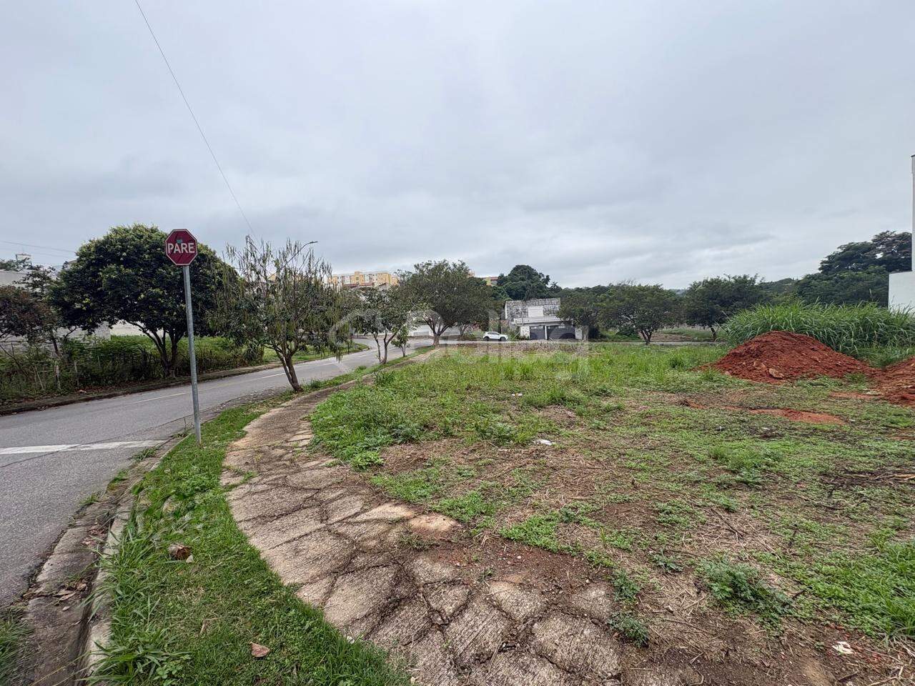 terreno à venda no Jardim Elisa: