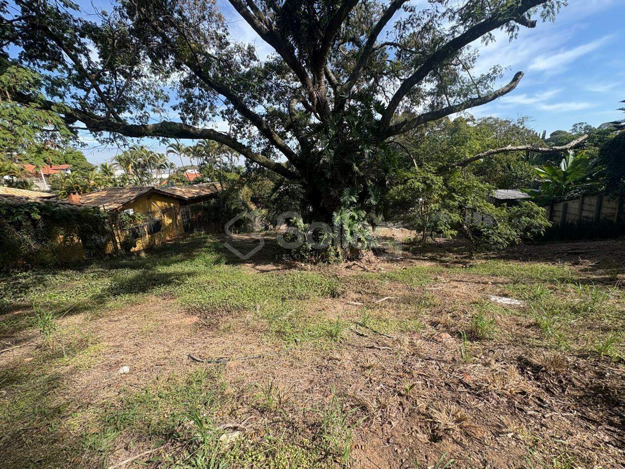 Terreno em condomínio à venda no Condomínio Estância Marambaia: 