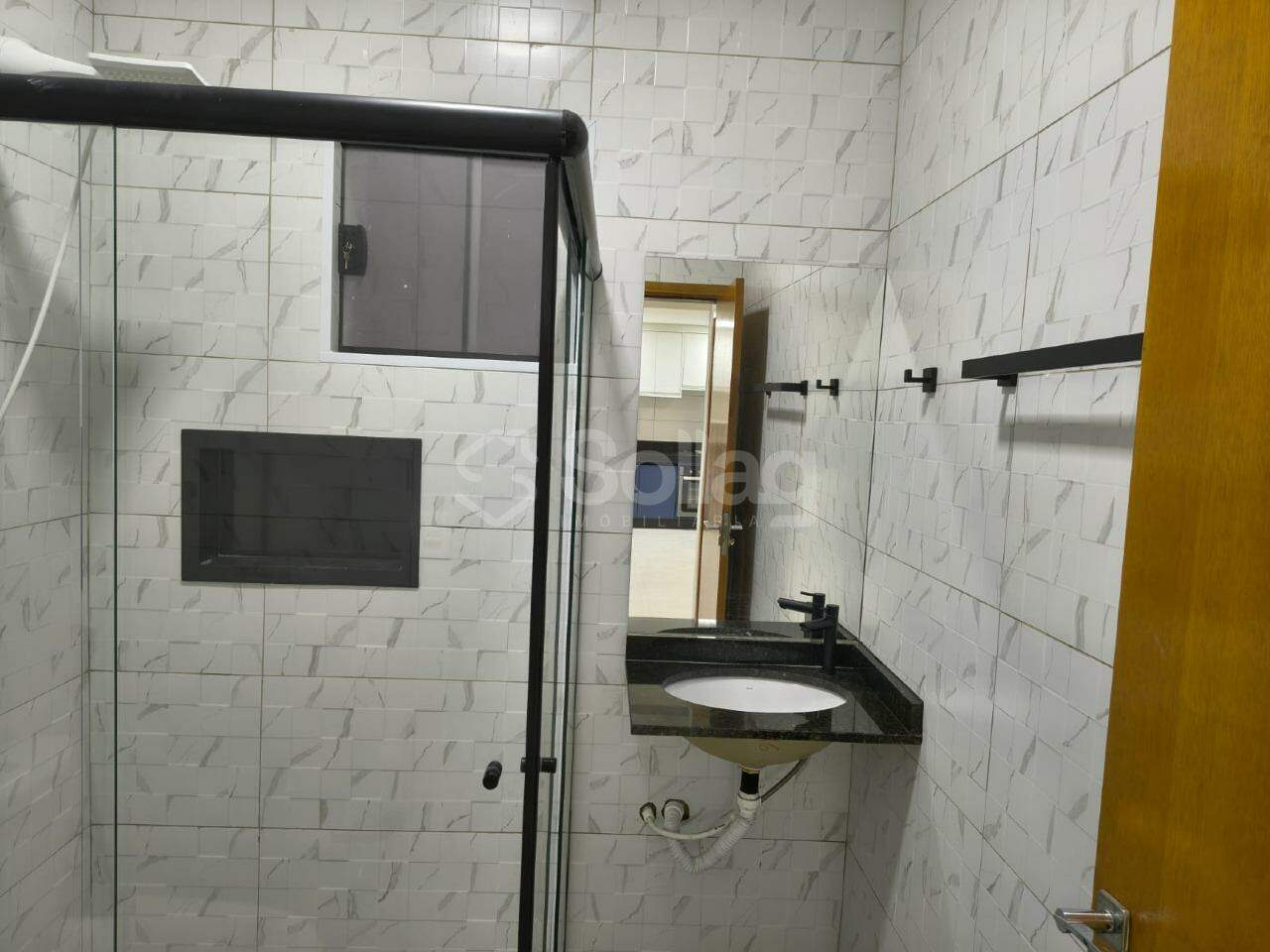 Casa em condomínio à venda no Picollo Villaggio: 