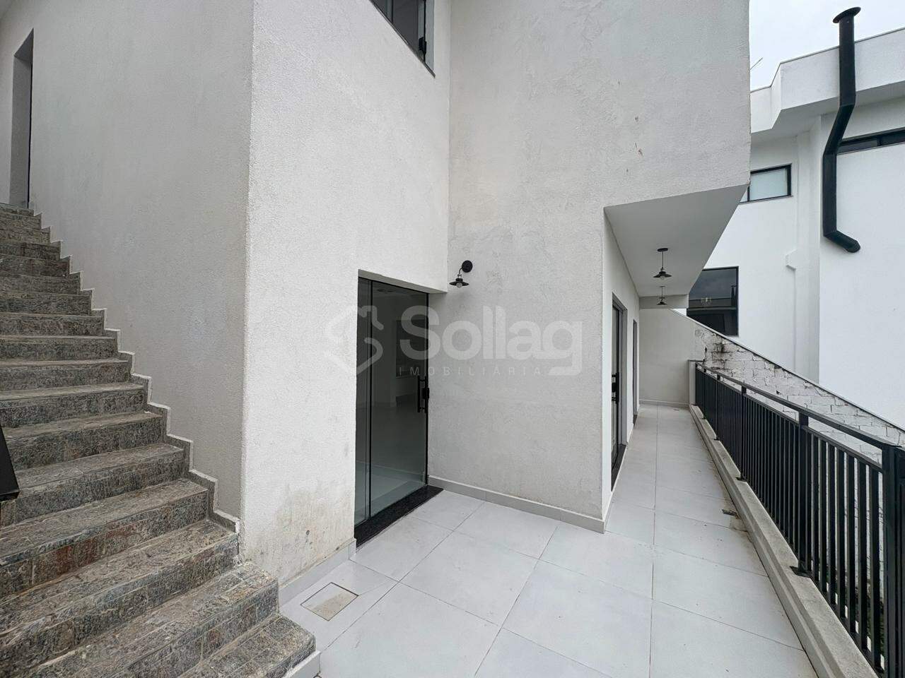 Casa em condomínio à venda no Picollo Villaggio: 