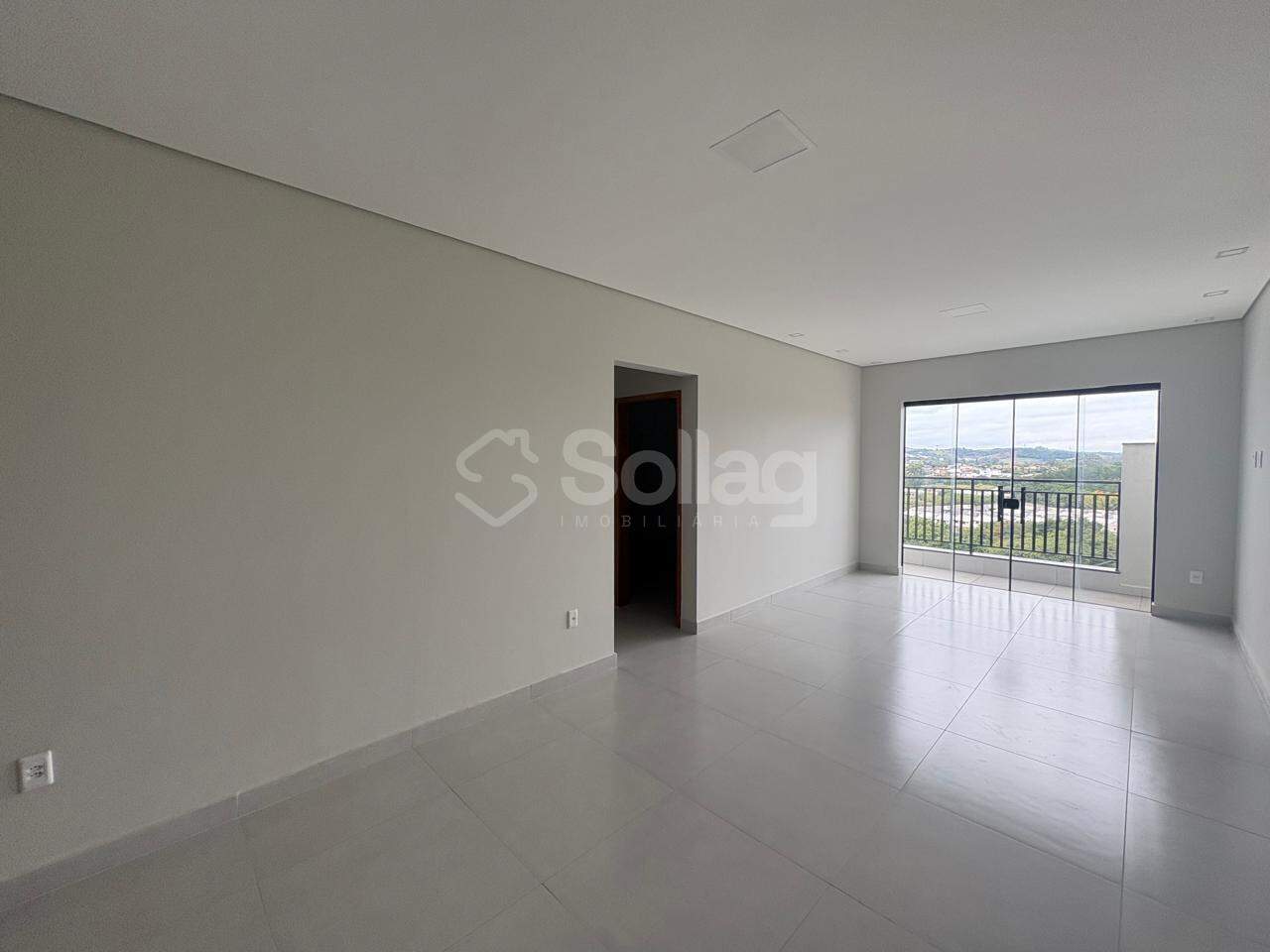 Casa em condomínio à venda no Picollo Villaggio: 