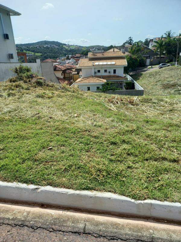 Terreno em condomínio à venda no Condomínio Villagio Capriccio: 