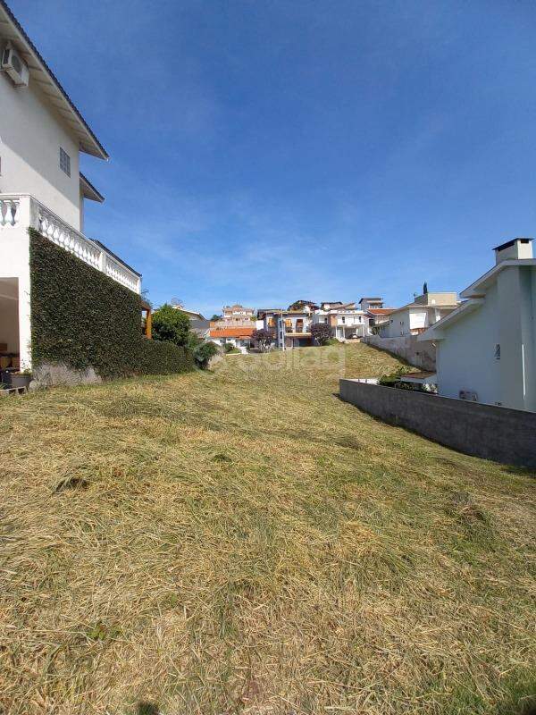 Terreno em condomínio à venda no Condomínio Villagio Capriccio: