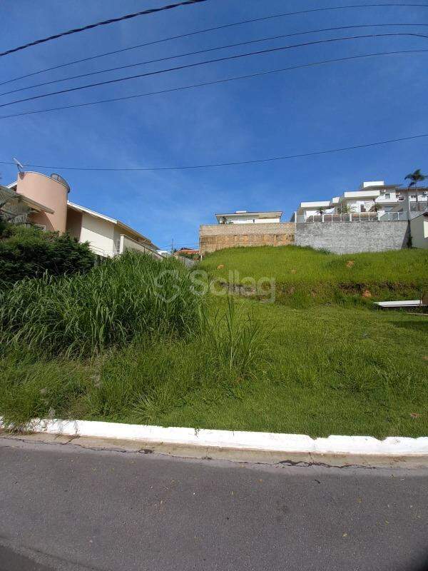 Terreno em condomínio à venda no Condomínio Villagio Capriccio: 