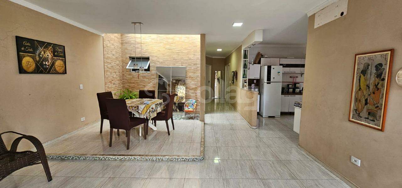 Casa à venda no Capela: