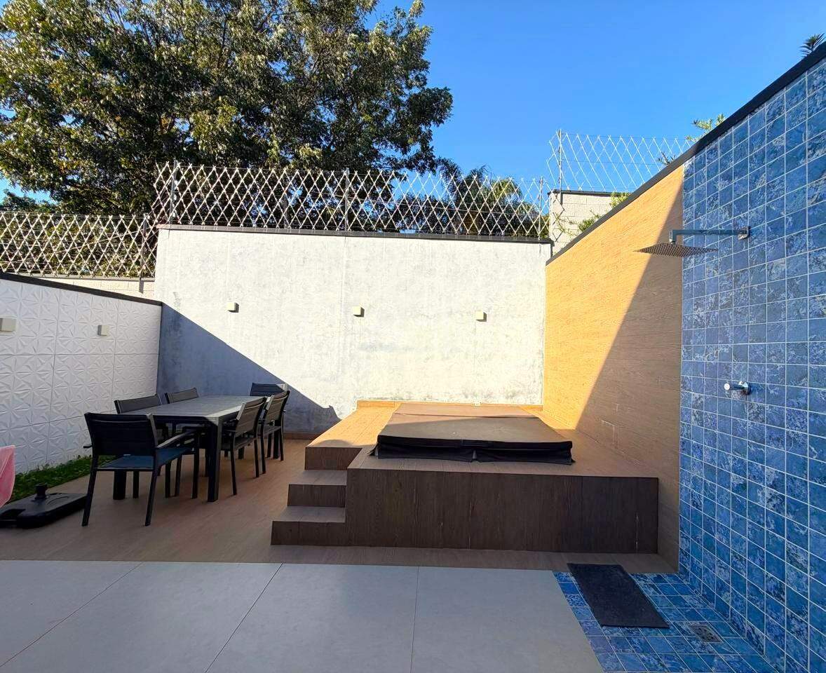 Casa em condomínio à venda no Condomínio Bello Villagio - Pinheirinho: