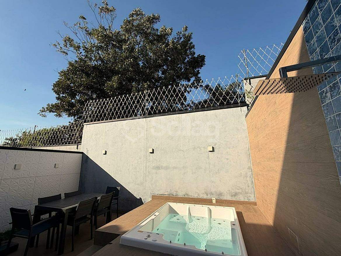Casa em condomínio à venda no Condomínio Bello Villagio - Pinheirinho: