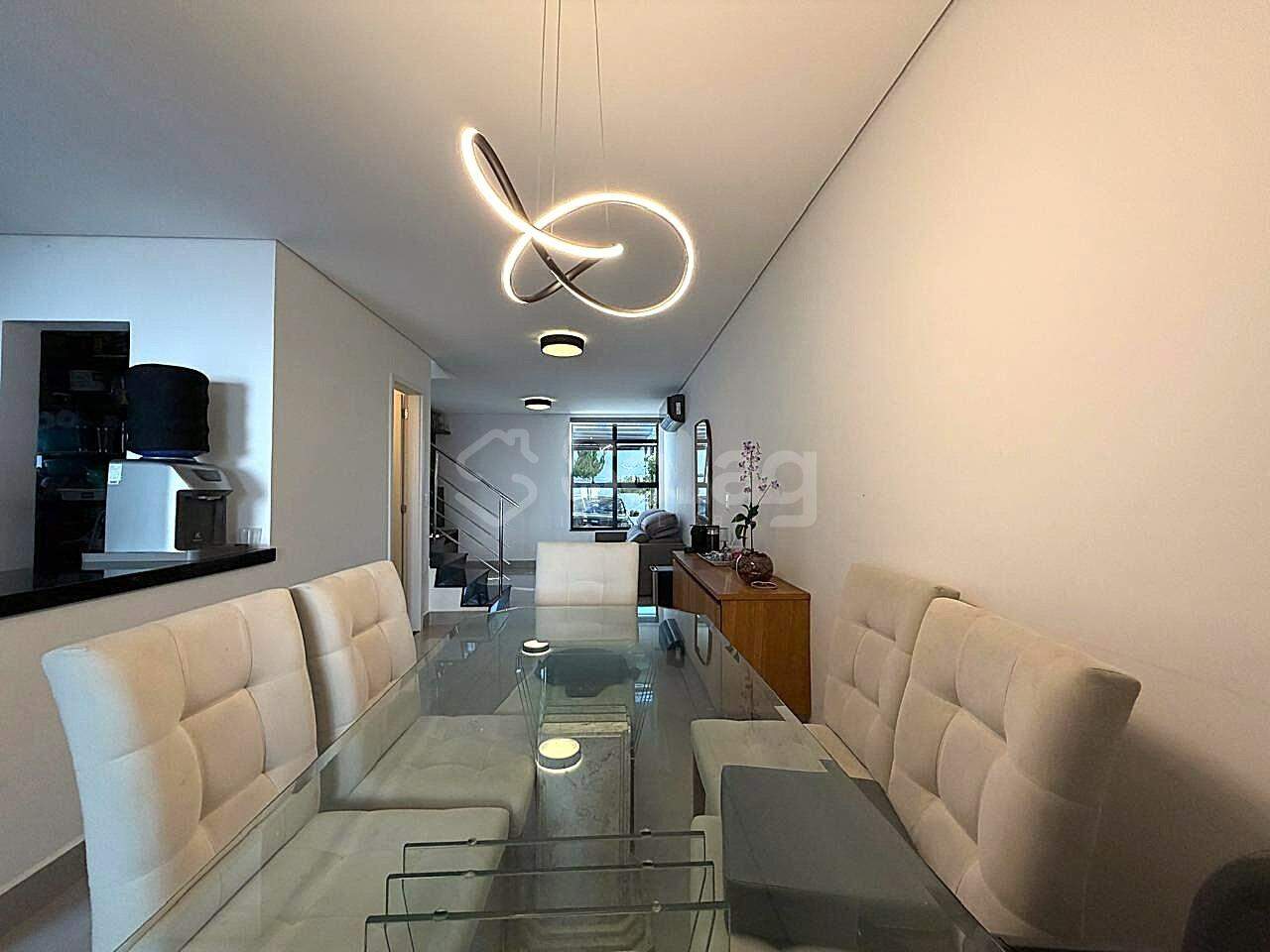 Casa em condomínio à venda no Condomínio Bello Villagio - Pinheirinho:
