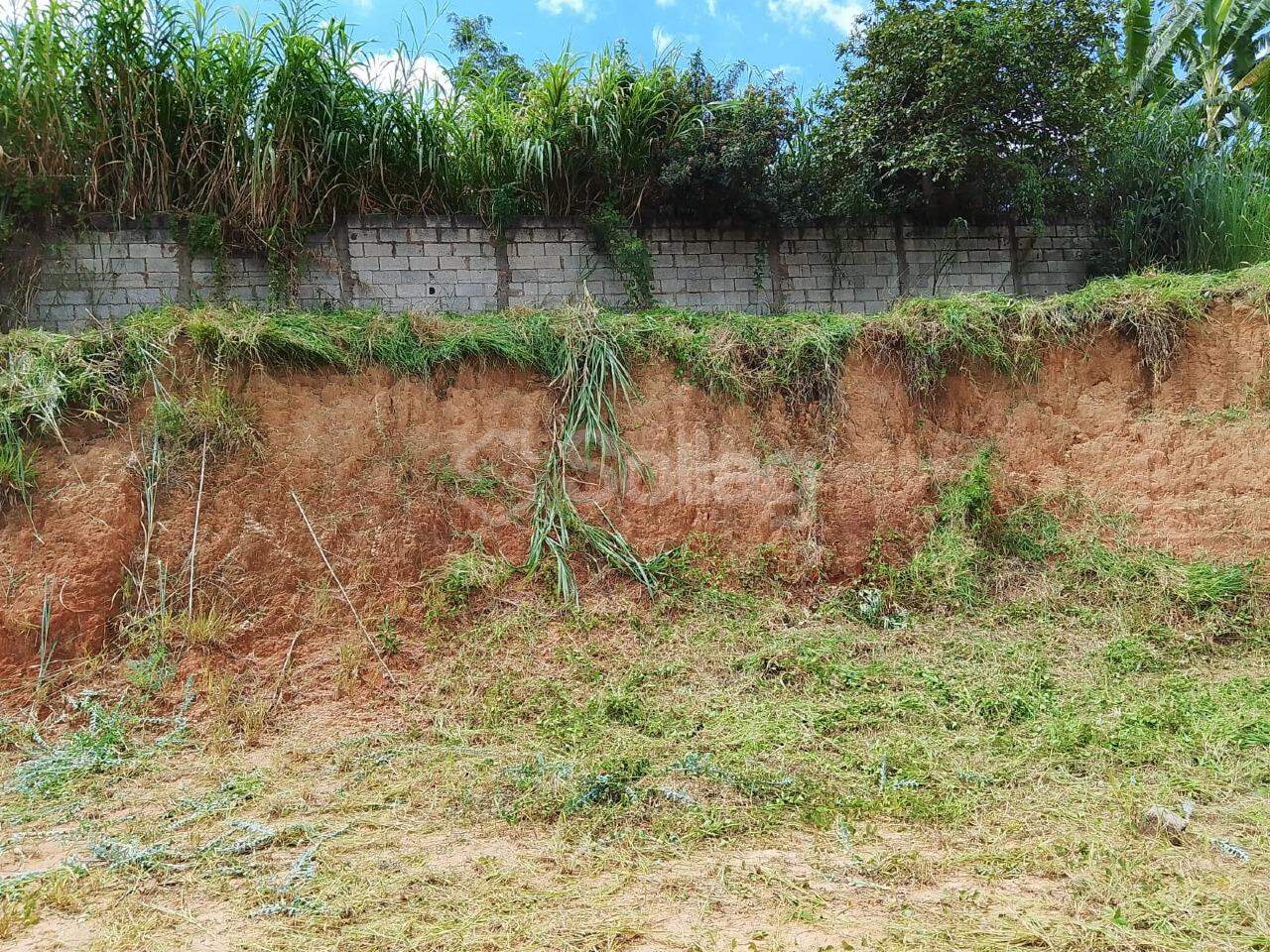 terreno à venda no Marambaia: