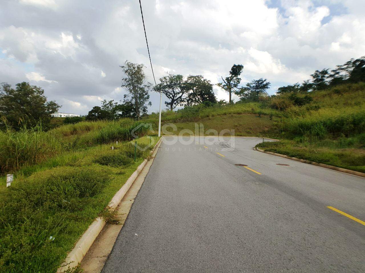 terreno à venda no Parque dos Estados: