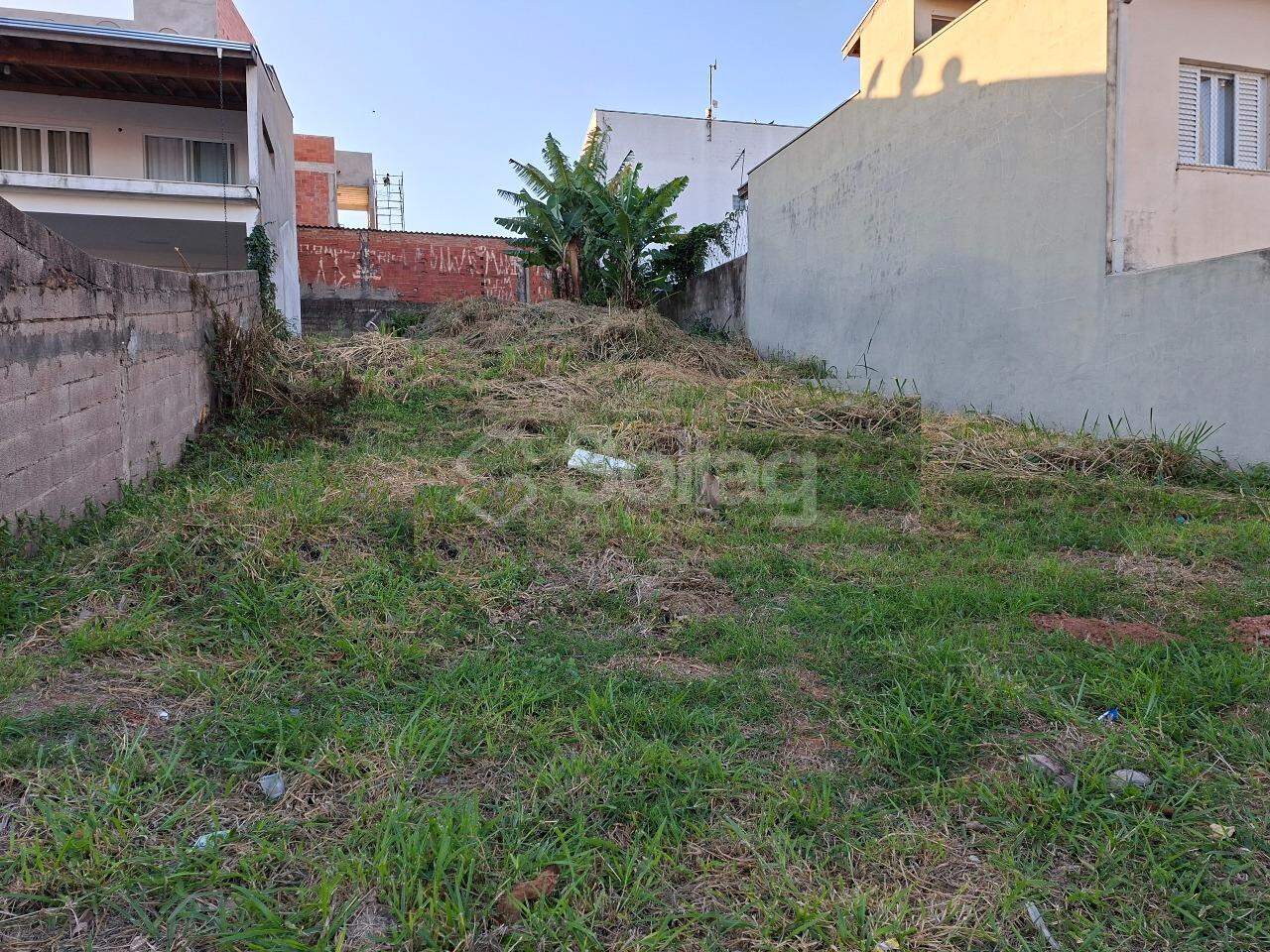 terreno à venda no Bosque: 