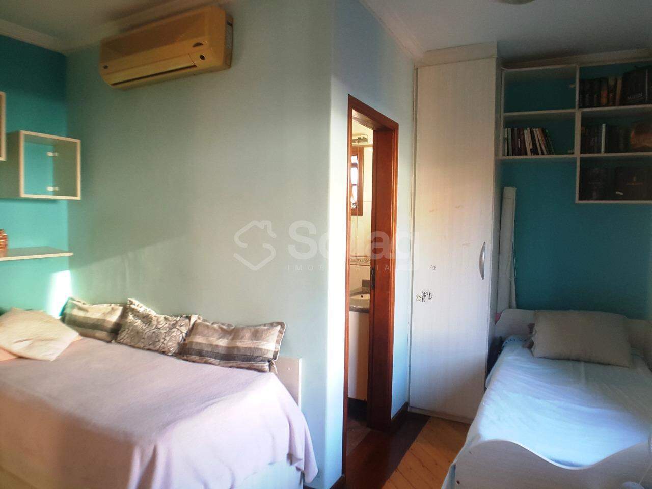 Casa em condomínio à venda no Vista Alegre: