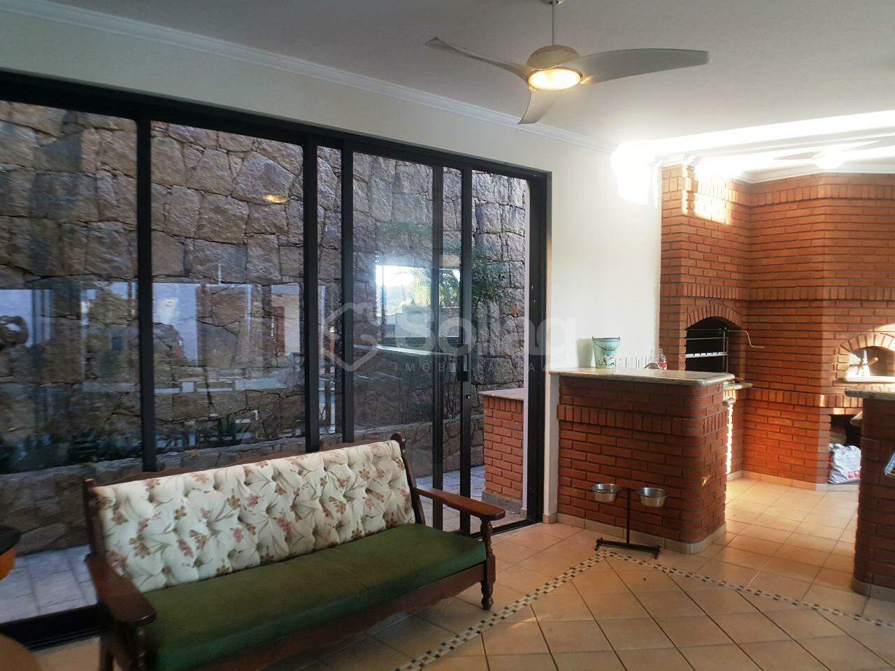 Casa em condomínio à venda no Vista Alegre: