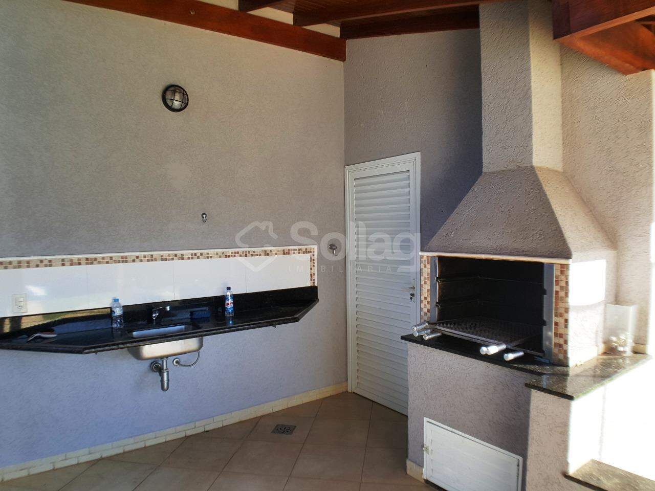 Casa em condomínio à venda no Condomínio Bosque dos Cambarás: