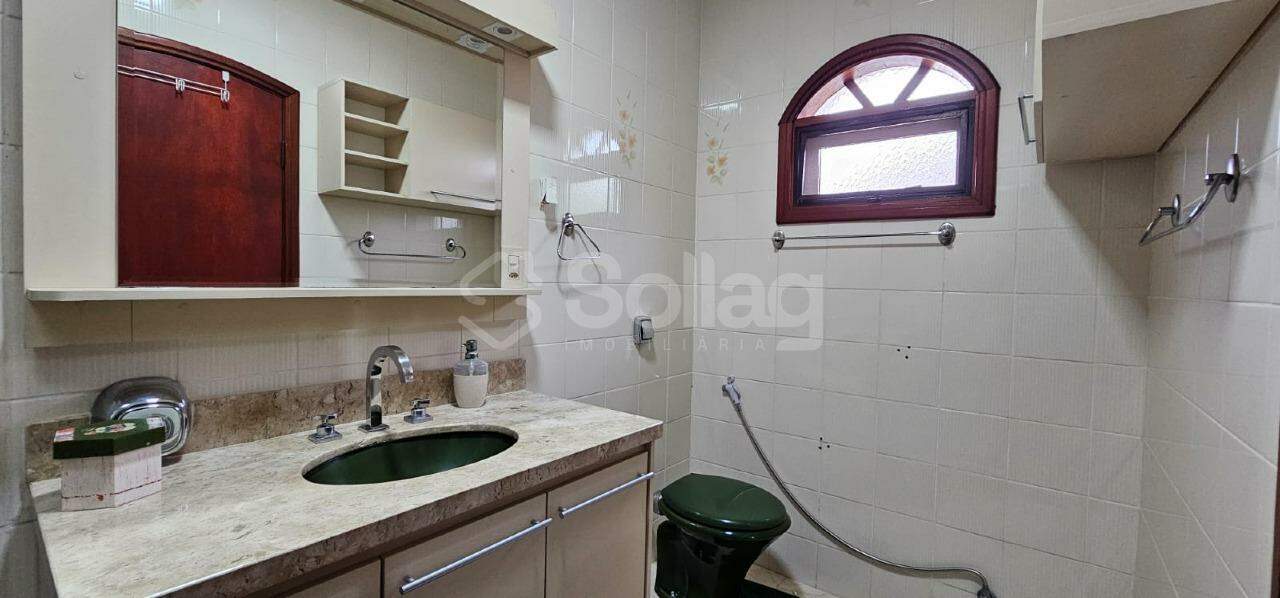Casa em condomínio à venda no Condomínio Vista Alegre - Sede: