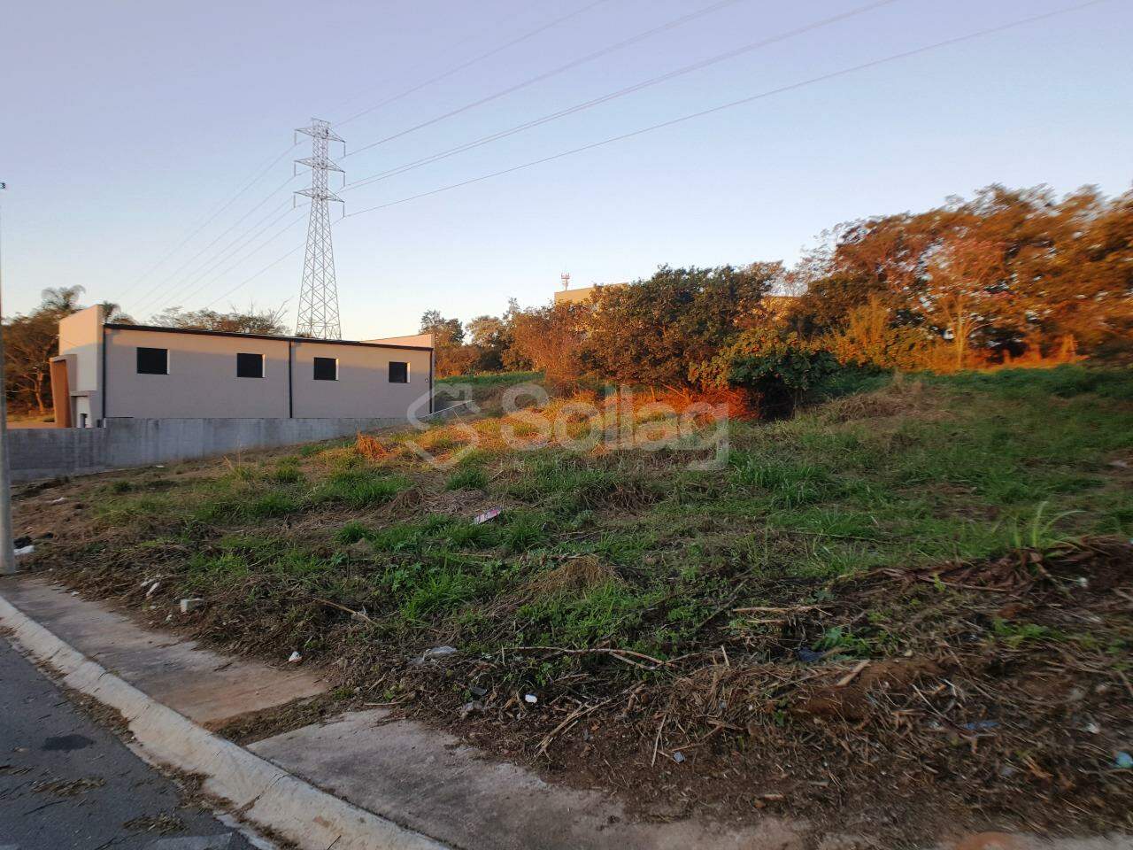 terreno à venda no Santa Claudina: 