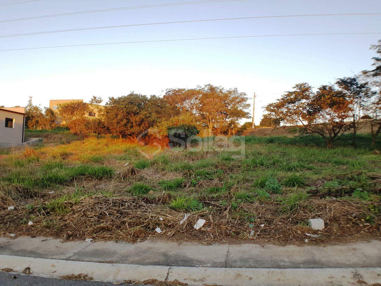 terreno à venda no Santa Claudina: 