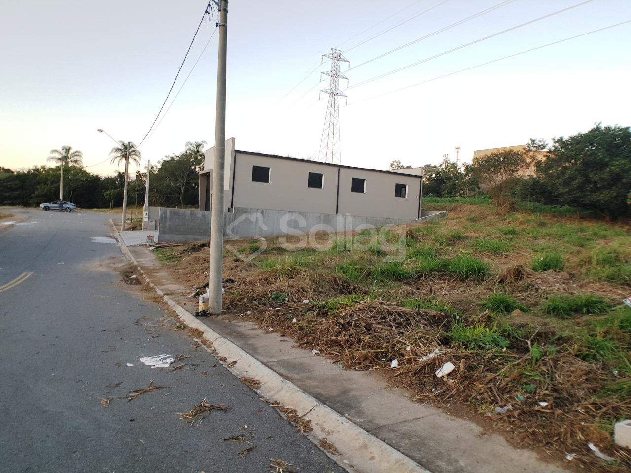 terreno à venda no Santa Claudina: