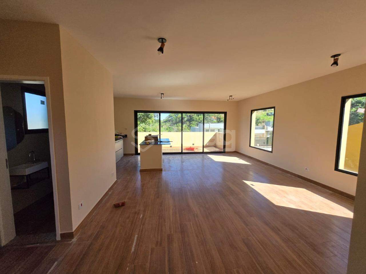 Casa para aluguel no Bosque: 