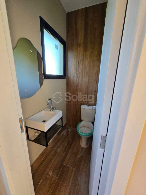 Casa para aluguel no Bosque: 