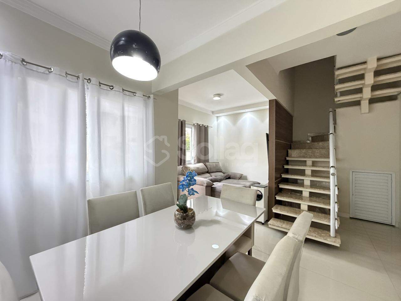 Casa em condomínio à venda no Condomínio Vila Santa Rosa - Jardim Lorena: 