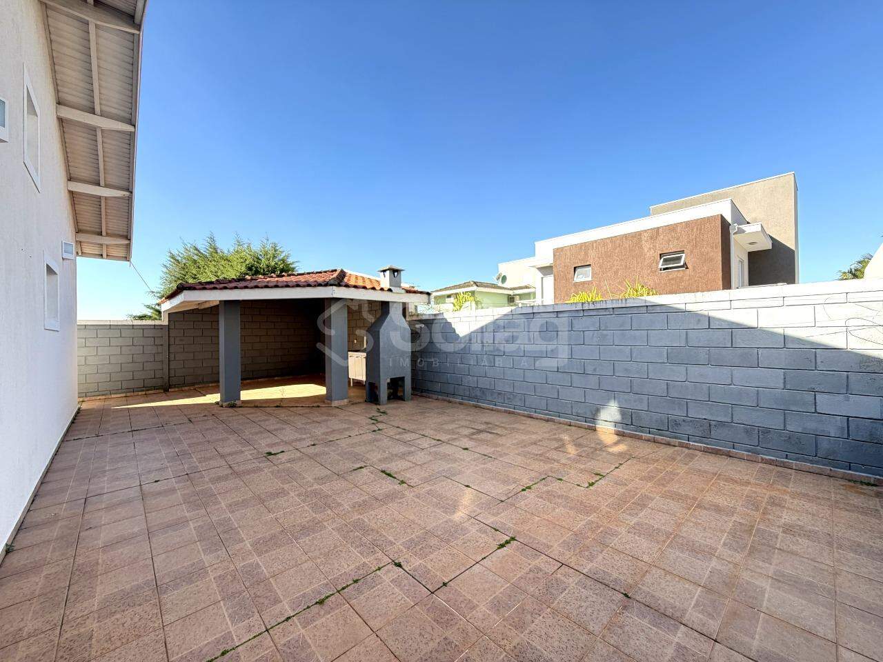 Casa em condomínio à venda no Condomínio Terras de São Francisco: