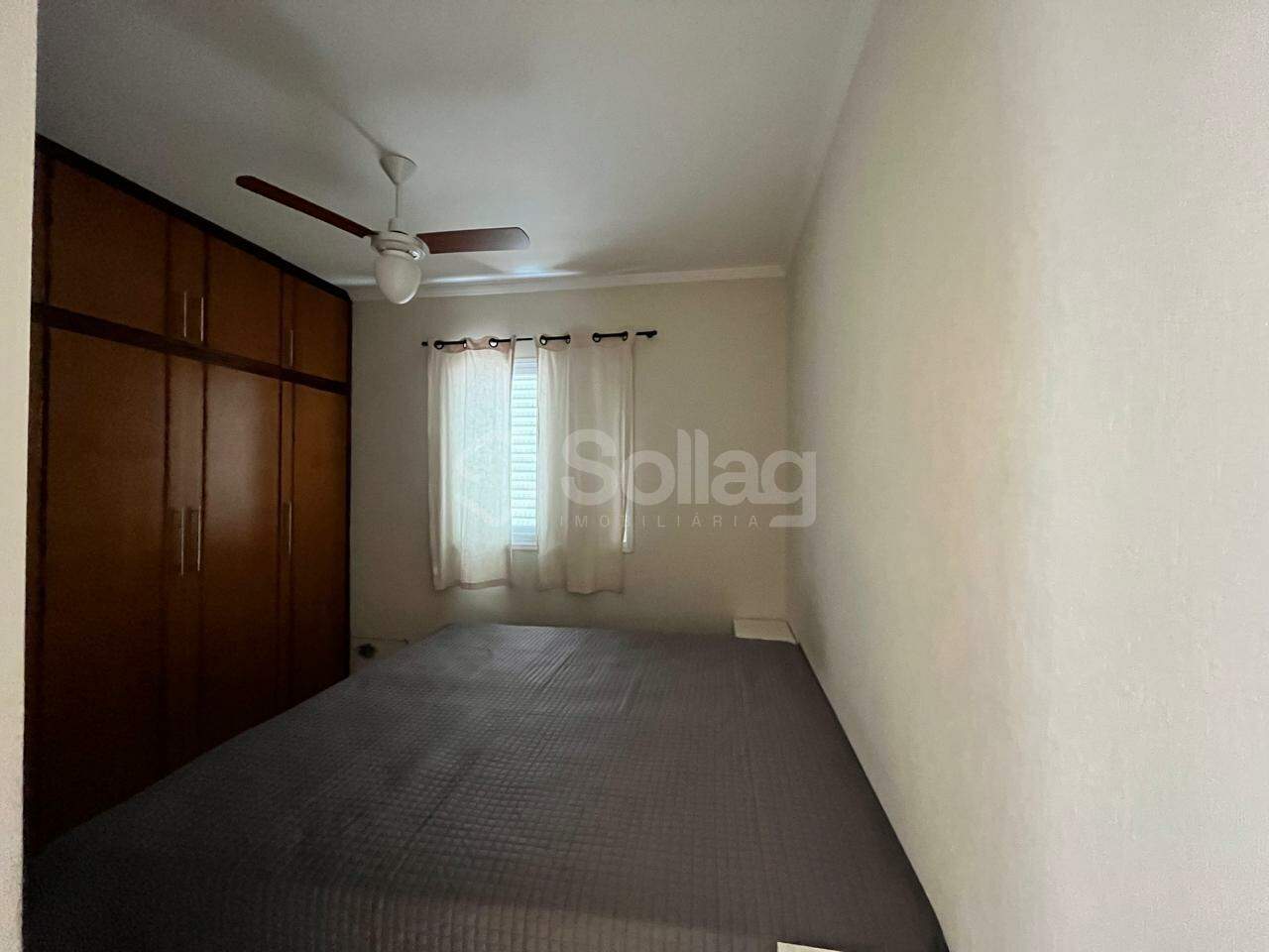 Apartamento à venda no Condomínio Portal do Sol: 