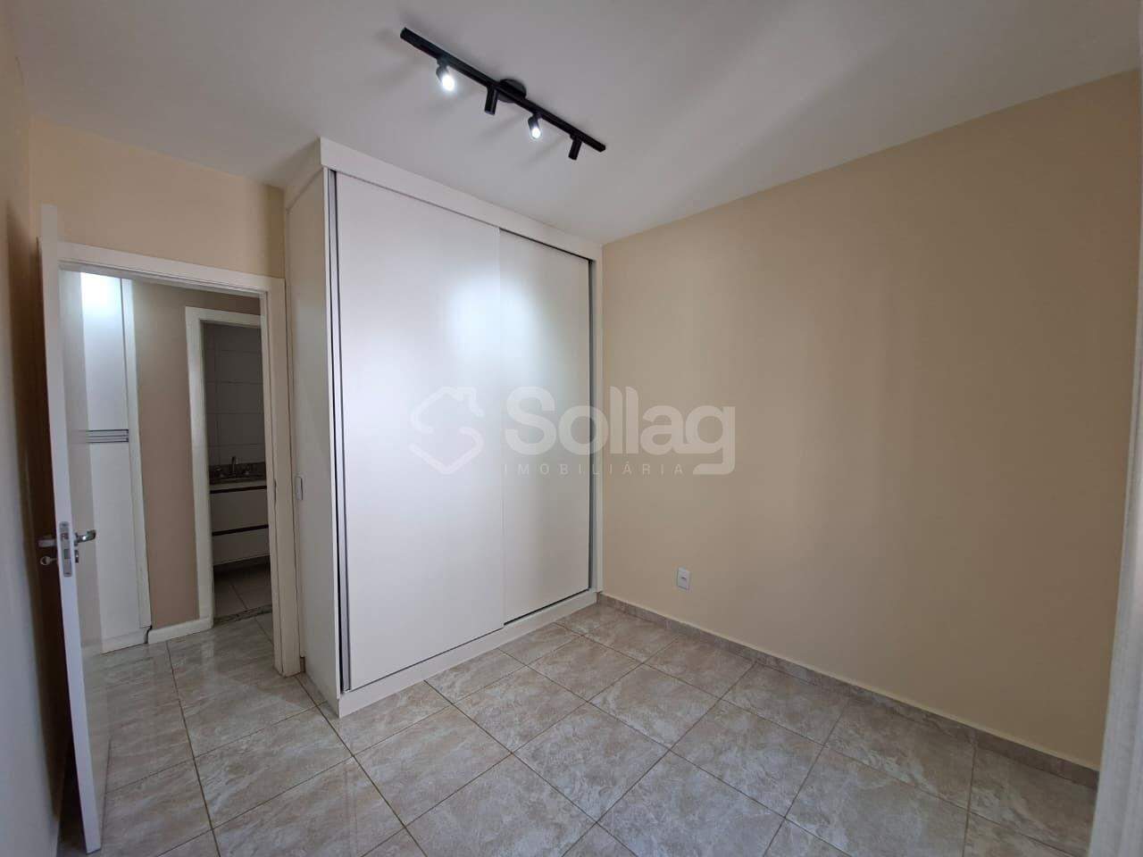 Apartamento para aluguel no Vista Alegre: 
