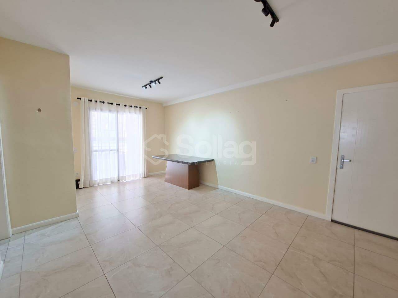 Apartamento para aluguel no Vista Alegre: 