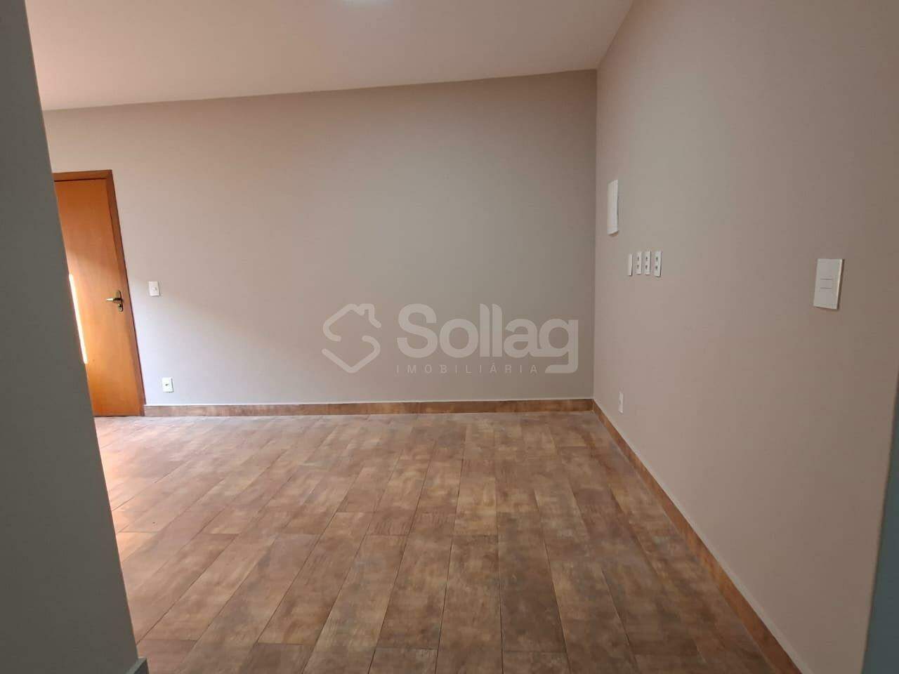 Apartamento para aluguel no Vila Nova: