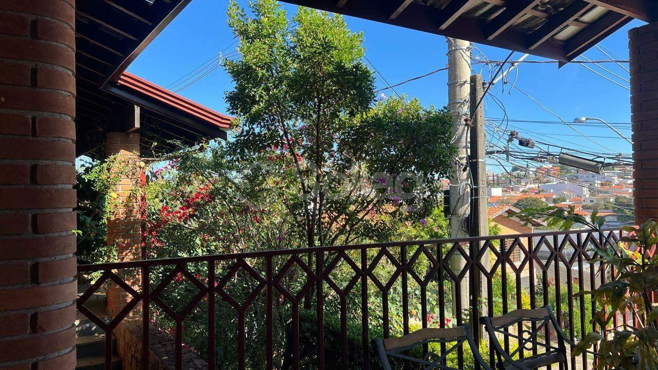 Casa à venda no Centro: 