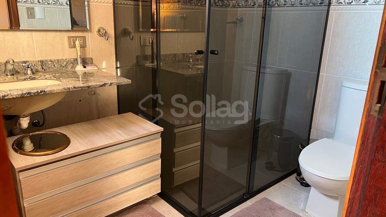 Casa à venda no Centro: 