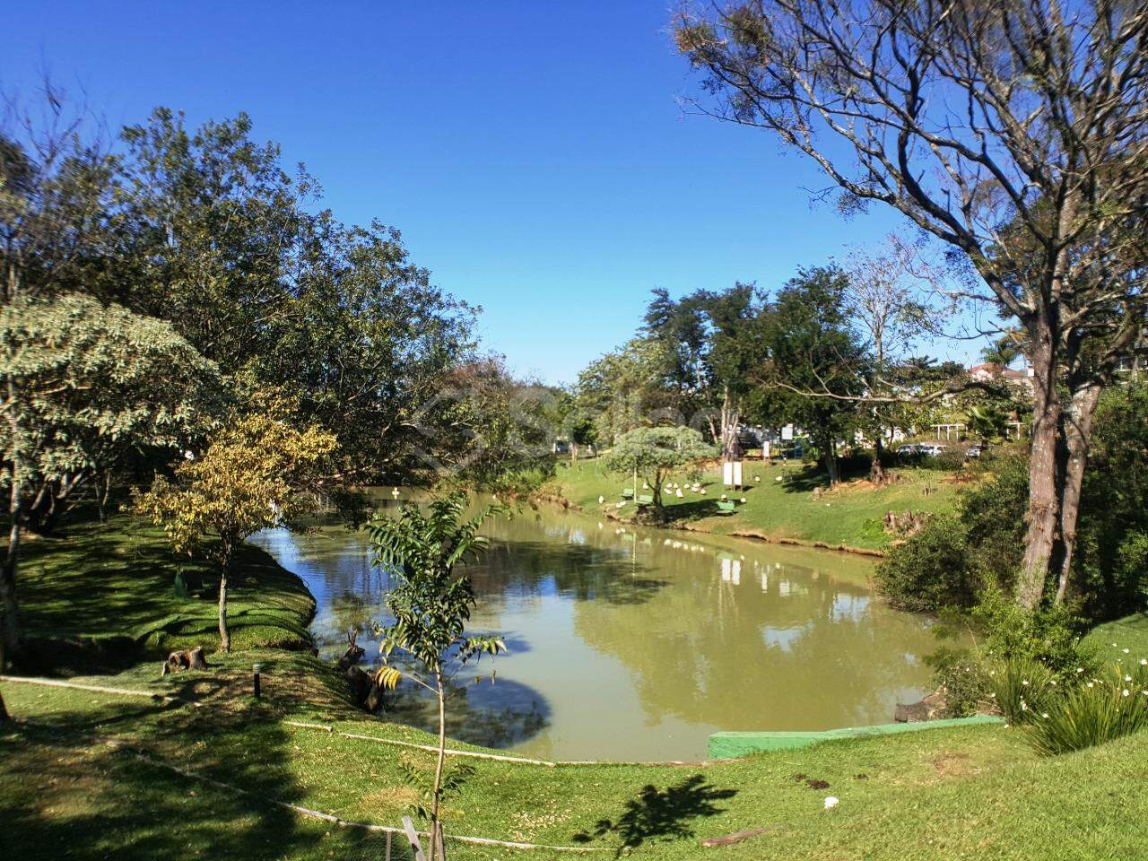 Terreno em condomínio à venda no Reserva dos Vinhedos: 