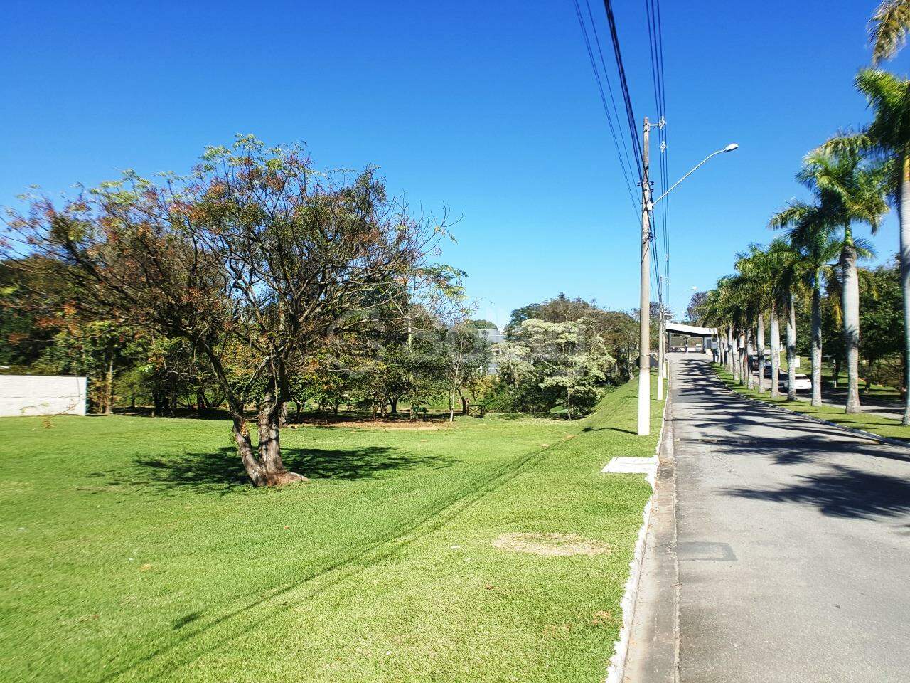 Terreno em condomínio à venda no Reserva dos Vinhedos: 